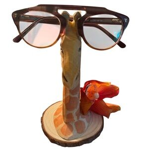 Unique Charming Handy Hand-Carved Wooden Giraffe Eyeglasses Holder NWOT
